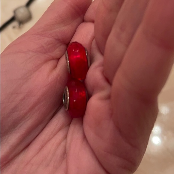 Pandora - Picture 2 of 2